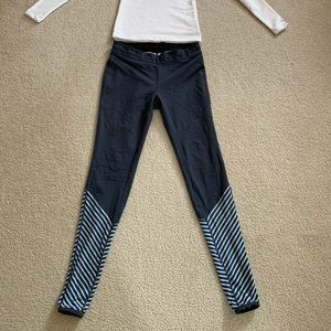 Mountain Hardware Legging